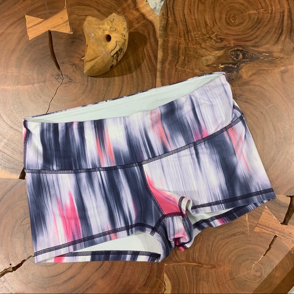 Lululemon yoga shorts